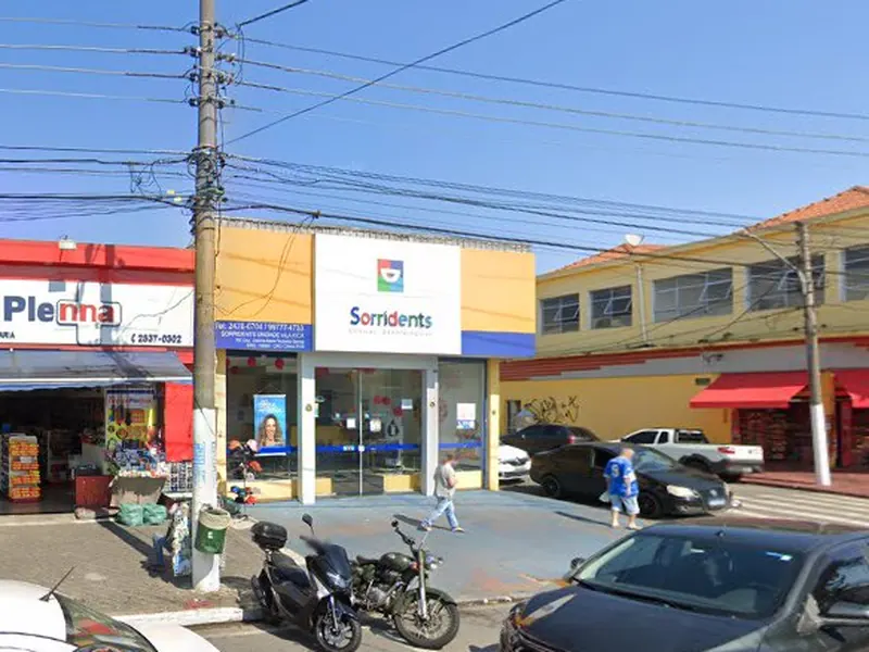 Fachada da clínica Vila Rica